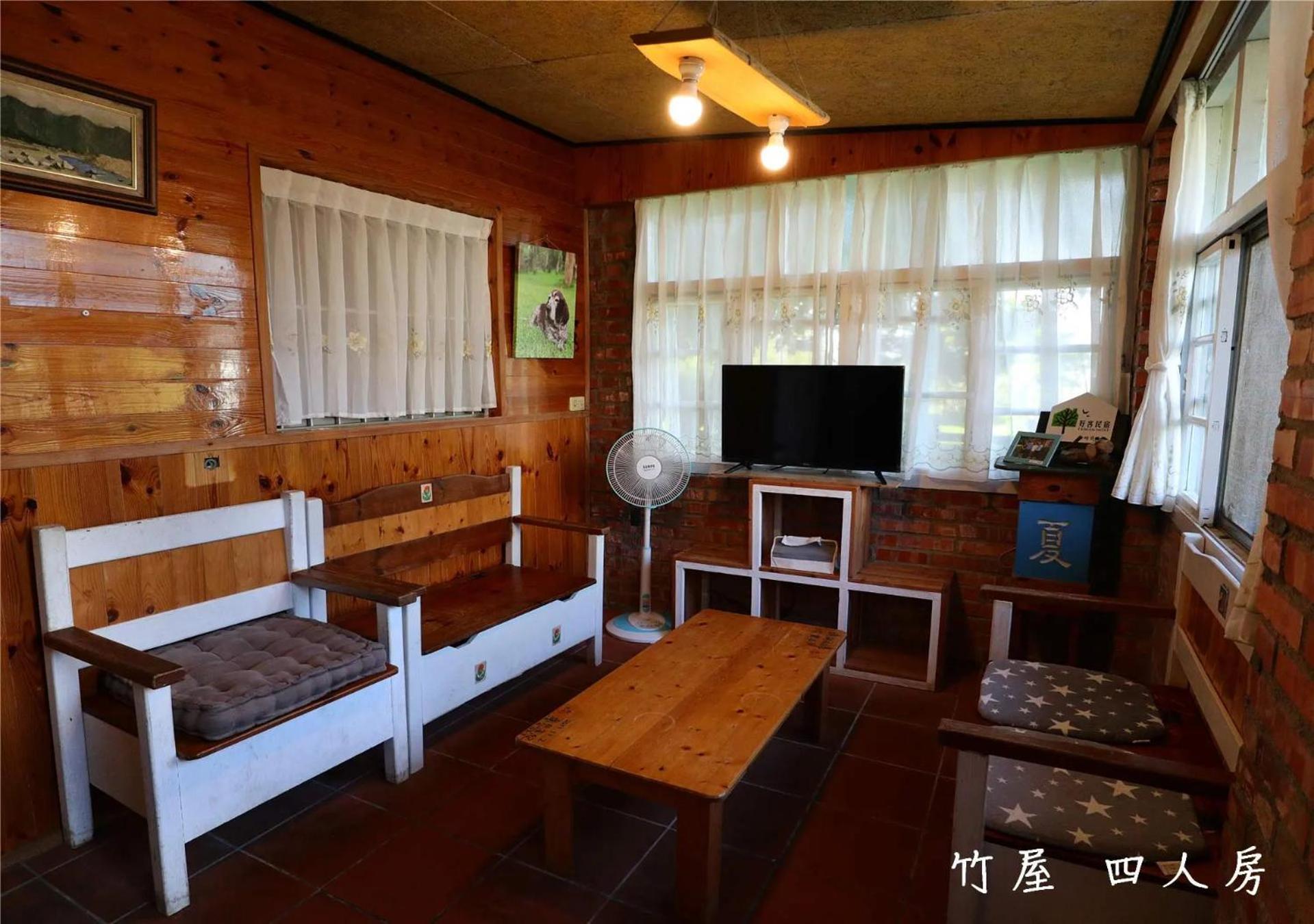 玉蟾園民宿 寵物友善 Yuchanyuan B&B Chishang Buitenkant foto